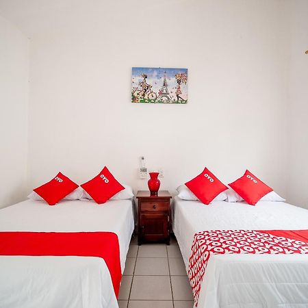 Oyo Hotel Posada San Vicente, Huatulco Санта-Мария-Уатулько Экстерьер фото