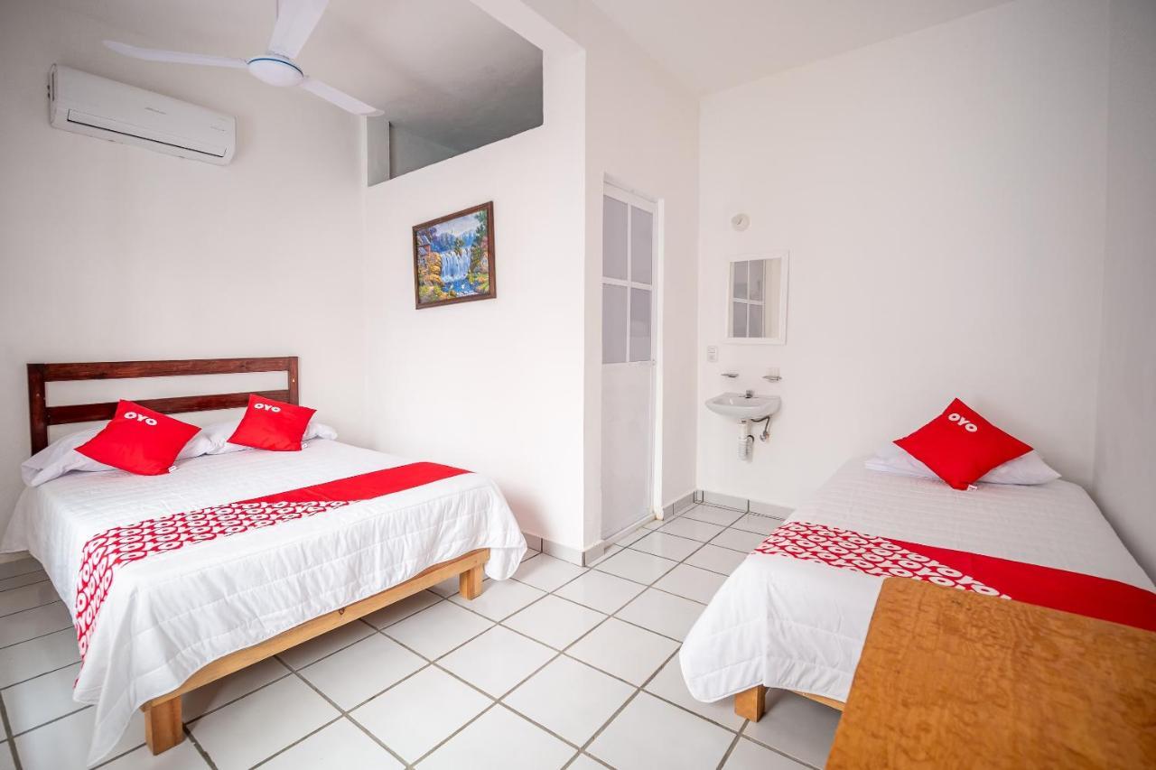 Oyo Hotel Posada San Vicente, Huatulco Санта-Мария-Уатулько Экстерьер фото